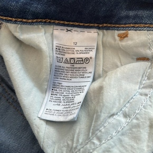 Old Navy Rock Star Super Skinny Jeans Medium Wash Distressed Look 27” i… - Picture 6 of 8